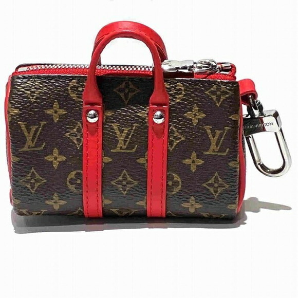 LOUIS VUITTON Brown Monogram Keyring - Picture 1 of 9